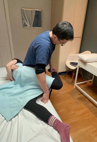 QA stretching
